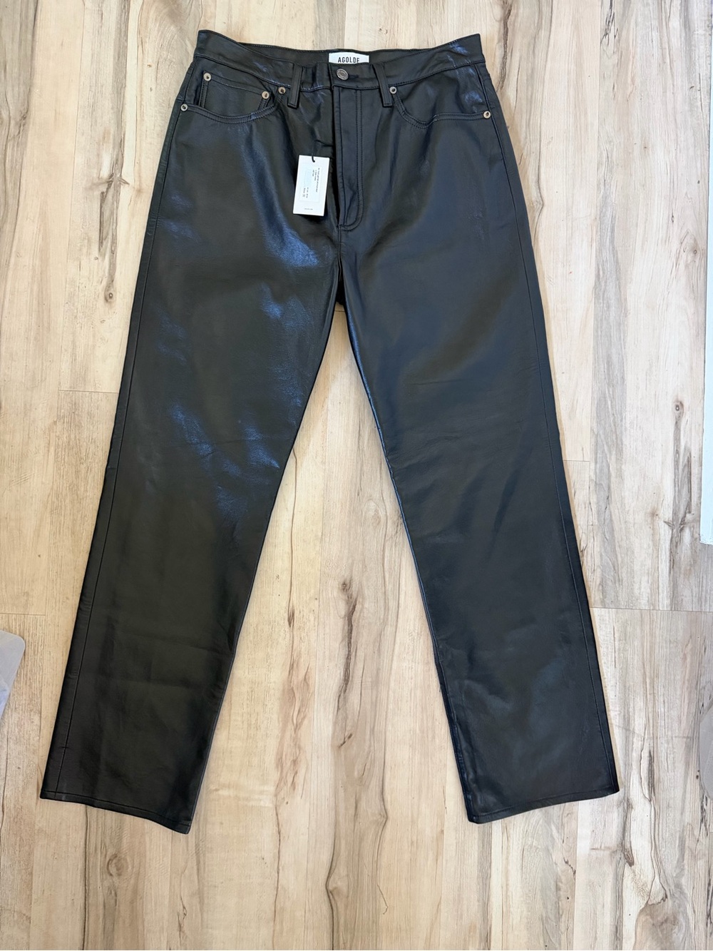 AGOLDE NWT Black Faux Leather Straight Leg Pants Size 30 - Picture 2 of 5